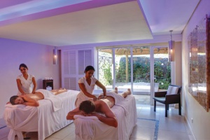 Couple Massage Aura Spa Sugar Beach 1400x933 72 RGB Bc317